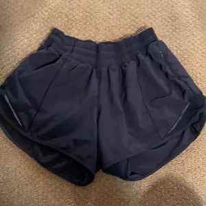 Lululemon Hotty Hot Short